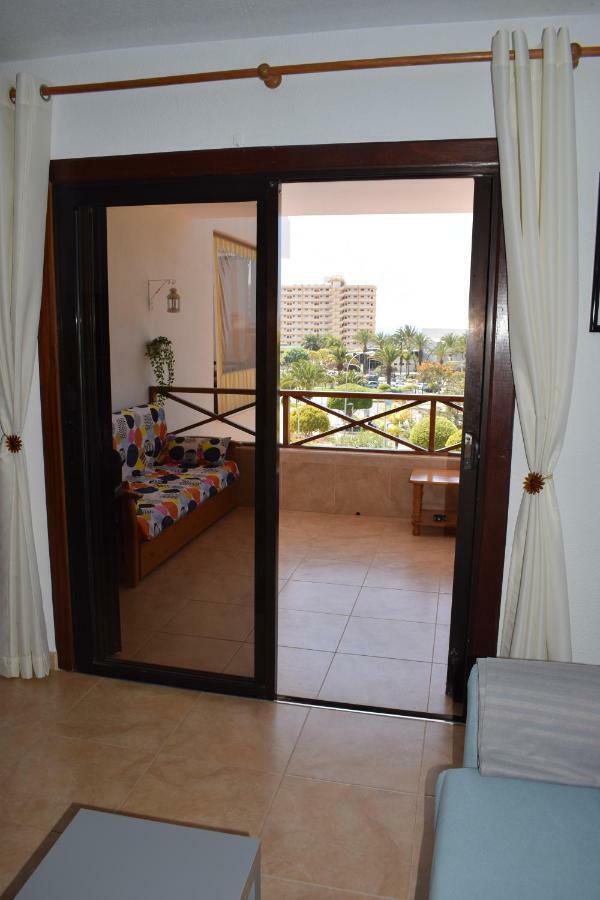 Апартаменти Sunny Summerland Los Cristianos, Ap With City And Ocean View Лос-Крістіанос Екстер'єр фото