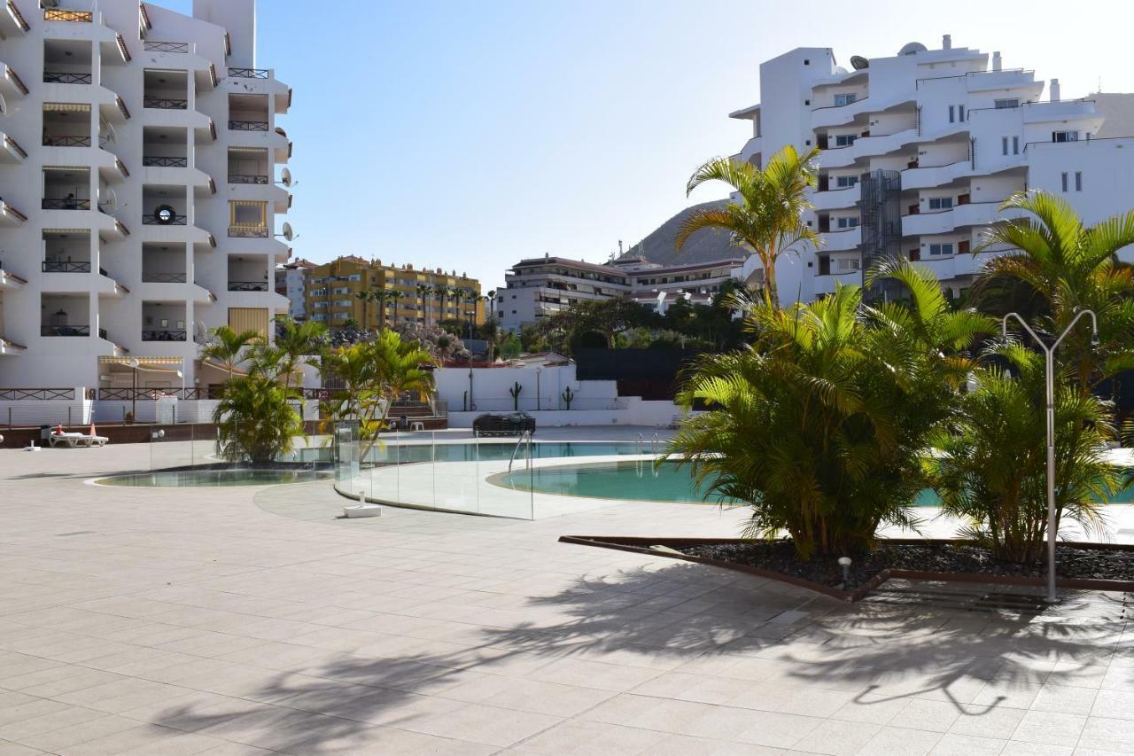 Апартаменти Sunny Summerland Los Cristianos, Ap With City And Ocean View Лос-Крістіанос Екстер'єр фото